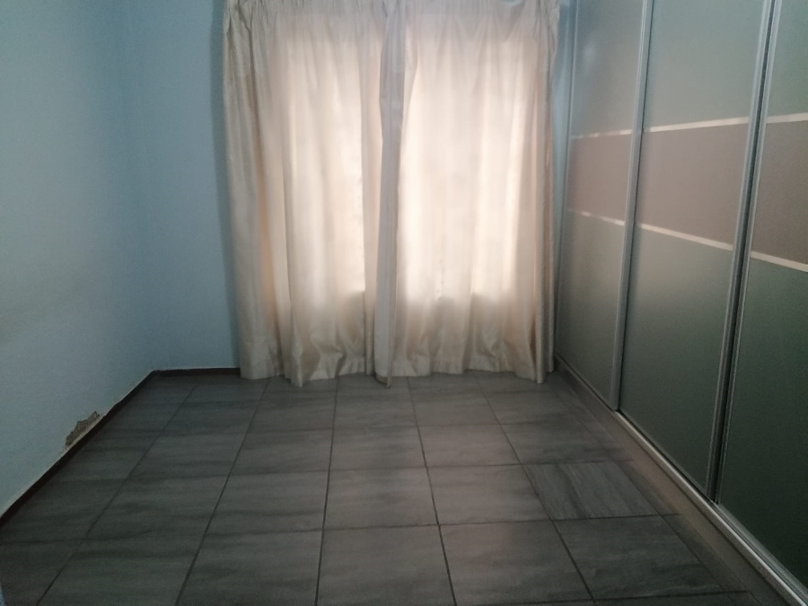 To Let 4 Bedroom Property for Rent in Tlhabane West North West